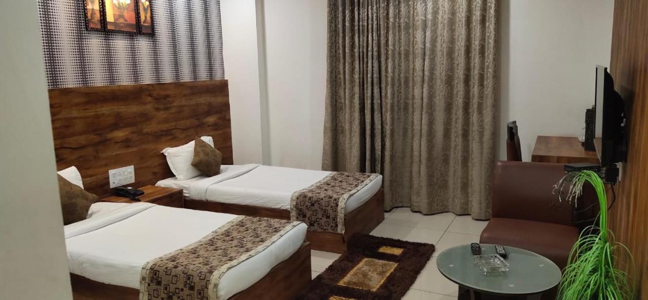 Hotel Shiva Club And Resort Mundra Экстерьер фото