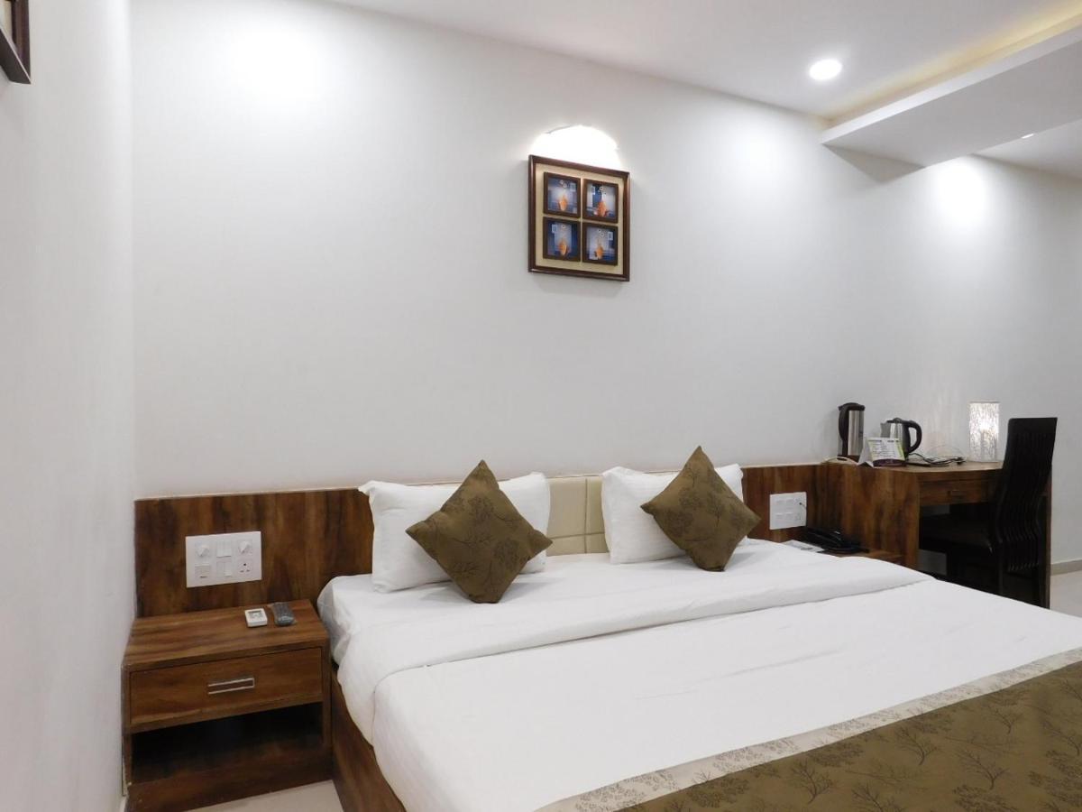 Hotel Shiva Club And Resort Mundra Экстерьер фото