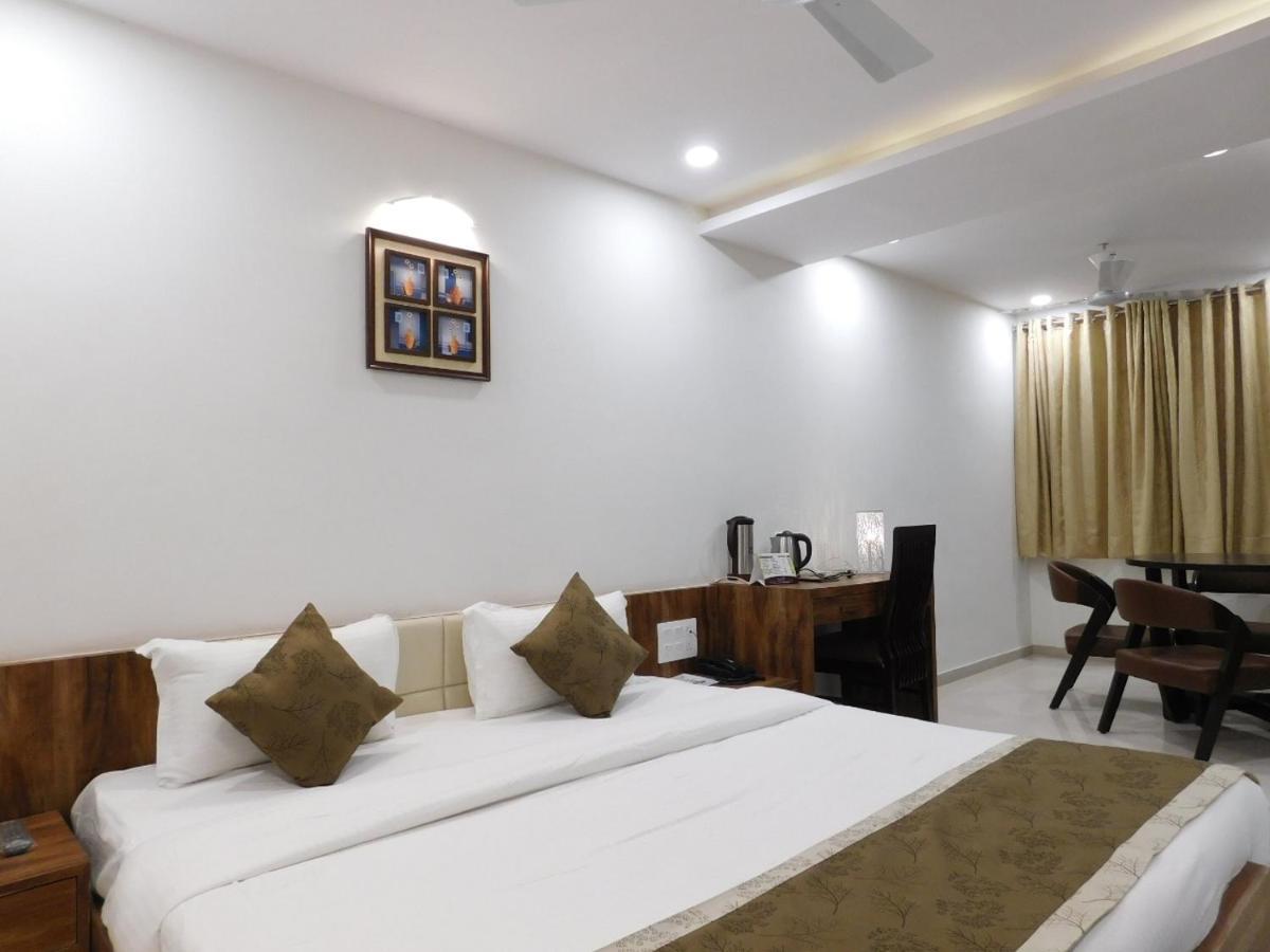 Hotel Shiva Club And Resort Mundra Экстерьер фото